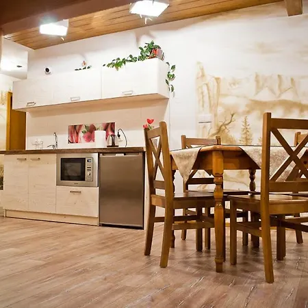 Dom Wczasowy Na Polanie Casa de hóspedes *